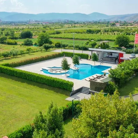 Bevanda Villa