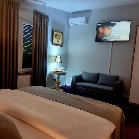 Villa Bevanda *